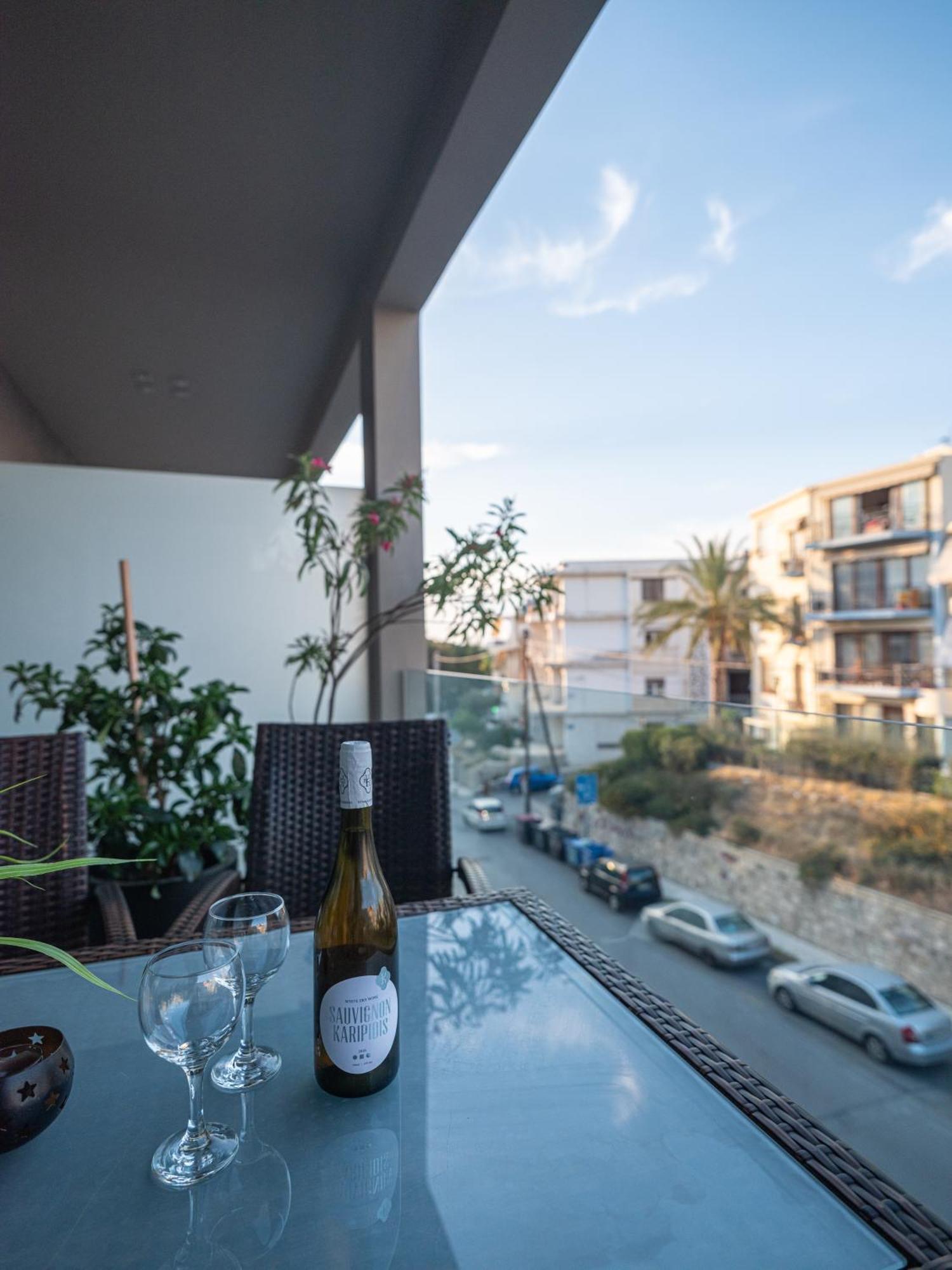 Onyx City Center Apartment 2 Ираклио Екстериор снимка